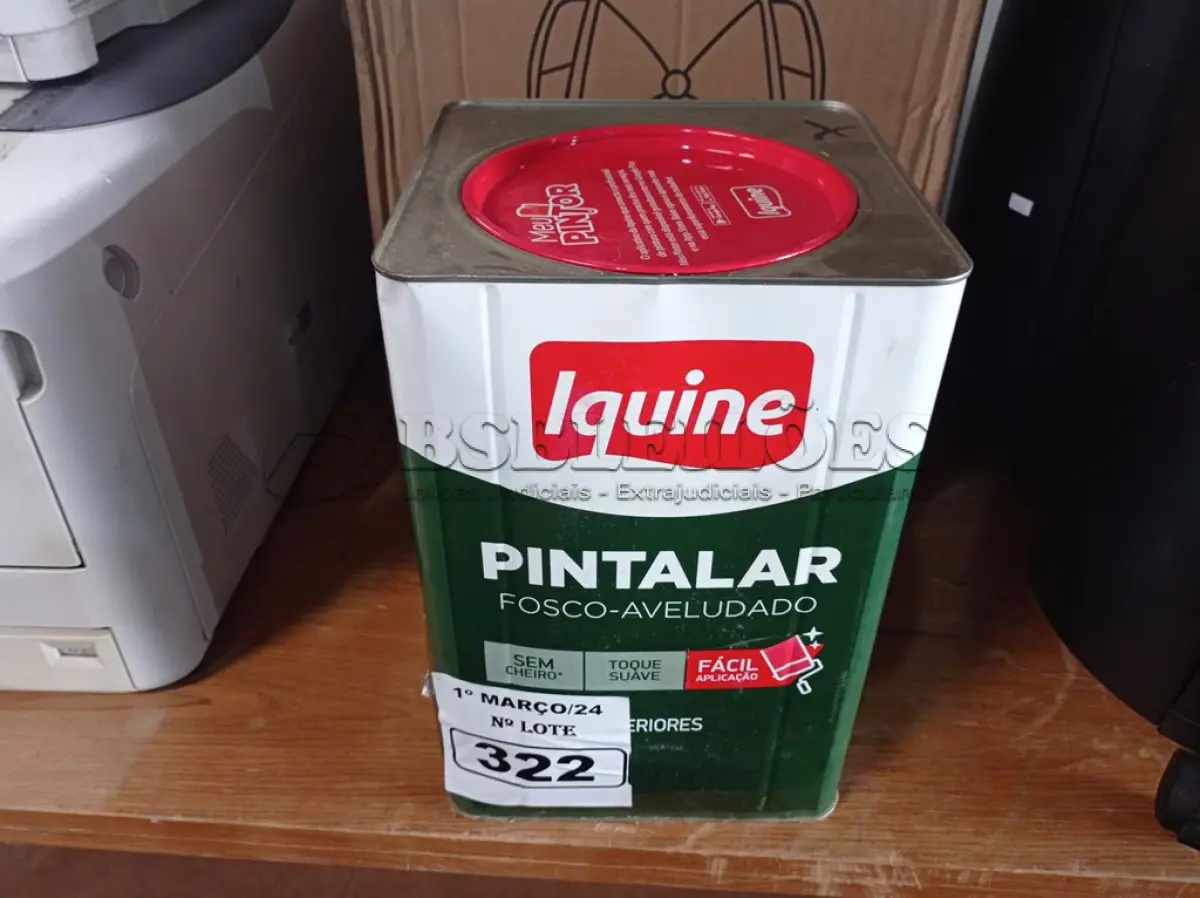 LOTE 322 - 01 LATA DE TINTA IQUINE PINTALAR FOSCO AVELUDADO 18L NA COR VERDE PISCINA. (NO ESTADO) ATENÇÃO! FAZER A VISITAÇÃO ANTES DE ARREMATAR, NÃO SABEMOS SE FUNCIONA. LEILÃO NÃO TEM GARANTIA E NEM DEVOLUÇÃO, SUJEITO A POSSÍVEIS AVARIAS VISÍVEIS/OCULTAS E/OU AUSÊNCIA DE COMPONENTES.