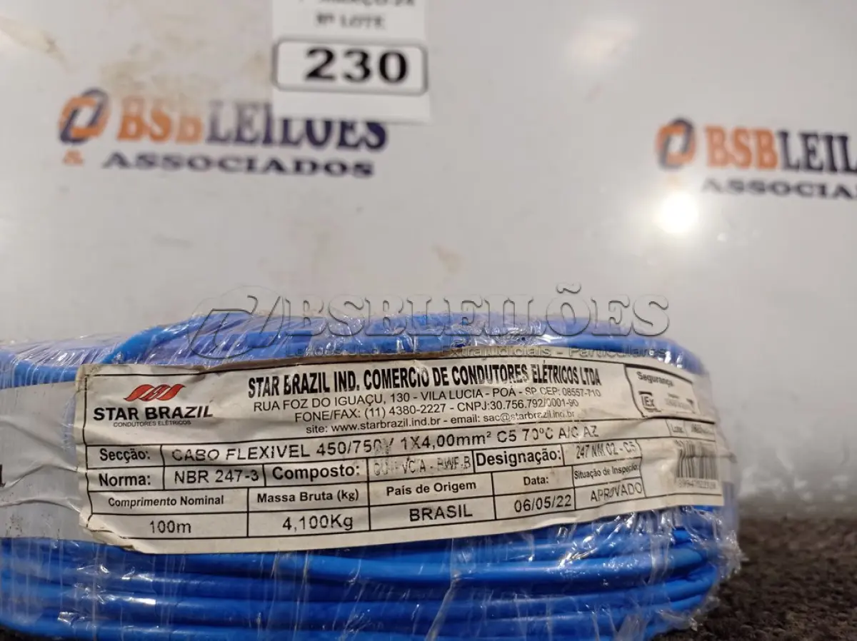 LOTE 230 - 01 ROLO DE CABO FLEXÍVEL 100M 1X4MM NA COR AZUL (NOVO). (NO ESTADO) ATENÇÃO! FAZER A VISITAÇÃO ANTES DE ARREMATAR, NÃO SABEMOS SE FUNCIONA. LEILÃO NÃO TEM GARANTIA E NEM DEVOLUÇÃO, SUJEITO A POSSÍVEIS AVARIAS VISÍVEIS/OCULTAS E/OU AUSÊNCIA DE COMPONENTES.