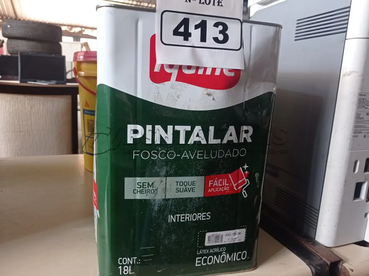LOTE 413 - 01 LATA DE TINTA IQUINE PINTALAR FOSCO AVELUDADO 18L COR VERDE PISCINA. (NO ESTADO) ATENÇÃO! FAZER A VISITAÇÃO ANTES DE ARREMATAR, NÃO SABEMOS SE FUNCIONA. LEILÃO NÃO TEM GARANTIA E NEM DEVOLUÇÃO, SUJEITO A POSSÍVEIS AVARIAS VISÍVEIS/OCULTAS E/OU AUSÊNCIA DE COMPONENTES.