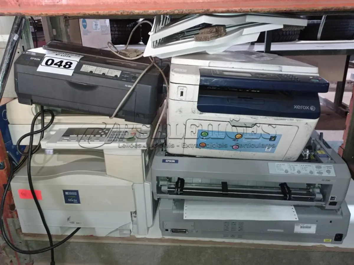 LOTE 048 - 01 LOTE COM VÁRIAS IMPRESSORAS MARCAS E MODELOS DIVERSOS. (NO ESTADO) ATENÇÃO! FAZER A VISITAÇÃO ANTES DE ARREMATAR, NÃO SABEMOS SE FUNCIONA. LEILÃO NÃO TEM GARANTIA E NEM DEVOLUÇÃO, SUJEITO A POSSÍVEIS AVARIAS VISÍVEIS/OCULTAS E/OU AUSÊNCIA DE COMPONENTES.