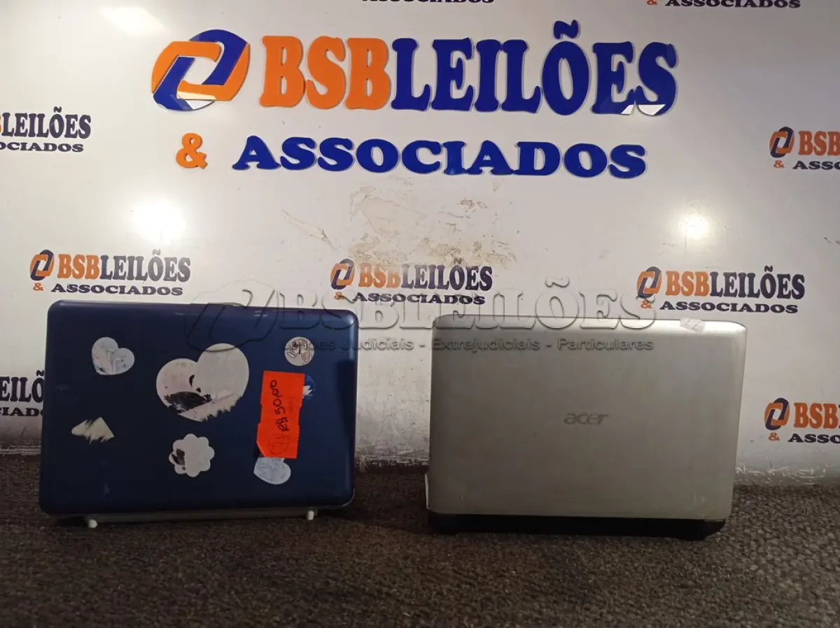 LOTE 112 - 02 NETBOOK’S MARCAS E MODELOS DIVERSOS PARA RETIRADA DE PEÇAS. (NO ESTADO) ATENÇÃO! FAZER A VISITAÇÃO ANTES DE ARREMATAR, NÃO SABEMOS SE FUNCIONA. LEILÃO NÃO TEM GARANTIA E NEM DEVOLUÇÃO, SUJEITO A POSSÍVEIS AVARIAS VISÍVEIS/OCULTAS E/OU AUSÊNCIA DE COMPONENTES.