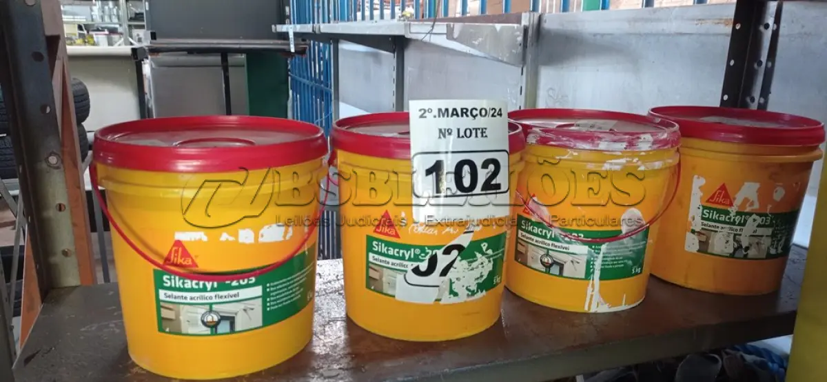 LOTE 102 - 04 BALDES DE SIKACRYL 203, SELANTE ACRÍLICO FLEXÍVEL 5KG. (NO ESTADO) ATENÇÃO! FAZER A VISITAÇÃO ANTES DE ARREMATAR, NÃO SABEMOS SE FUNCIONA. LEILÃO NÃO TEM GARANTIA E NEM DEVOLUÇÃO, SUJEITO A POSSÍVEIS AVARIAS VISÍVEIS/OCULTAS E/OU AUSÊNCIA DE COMPONENTES.