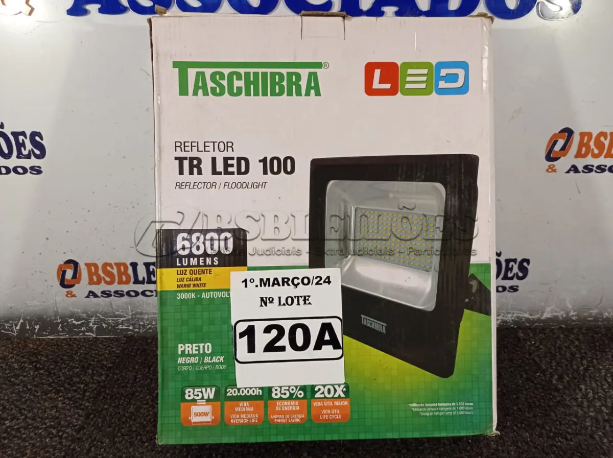 LOTE 120 - 01 REFLETOR TR LED 100 6.800 LUMENS LUZ QUENTE 3000K AUTOVOLT MARCA TASCHIBRA.(NOVO) (NO ESTADO) ATENÇÃO! FAZER A VISITAÇÃO ANTES DE ARREMATAR, NÃO SABEMOS SE FUNCIONA. LEILÃO NÃO TEM GARANTIA E NEM DEVOLUÇÃO, SUJEITO A POSSÍVEIS AVARIAS VISÍVEIS/OCULTAS E/OU AUSÊNCIA DE COMPONENTES.