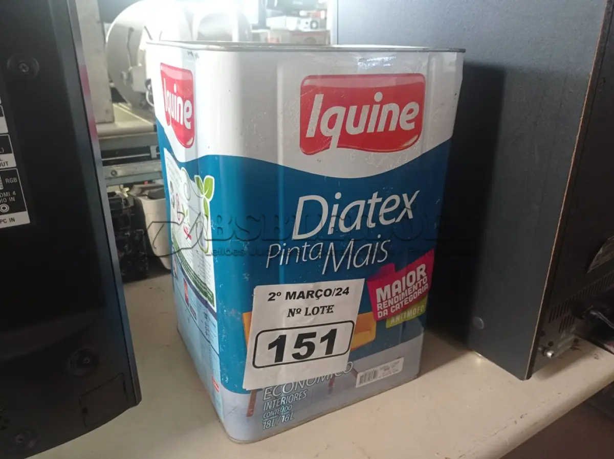LOTE 151 - 01 LATA DE TINTA IQUINE DIATEX PINTA MAIS 18L FOSCO BASE “P”. (NO ESTADO) ATENÇÃO! FAZER A VISITAÇÃO ANTES DE ARREMATAR, NÃO SABEMOS SE FUNCIONA. LEILÃO NÃO TEM GARANTIA E NEM DEVOLUÇÃO, SUJEITO A POSSÍVEIS AVARIAS VISÍVEIS/OCULTAS E/OU AUSÊNCIA DE COMPONENTES.