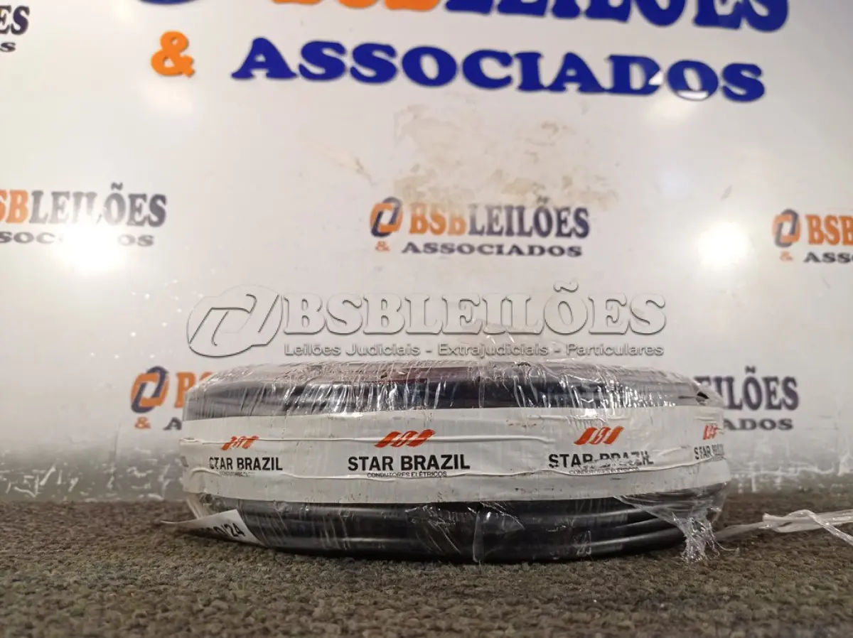 LOTE 050 - 01 ROLO DE CABO FLEXÍVEL 100M 1X10MM NA COR PRETA(NOVO). (NO ESTADO) ATENÇÃO! FAZER A VISITAÇÃO ANTES DE ARREMATAR, NÃO SABEMOS SE FUNCIONA. LEILÃO NÃO TEM GARANTIA E NEM DEVOLUÇÃO, SUJEITO A POSSÍVEIS AVARIAS VISÍVEIS/OCULTAS E/OU AUSÊNCIA DE COMPONENTES.