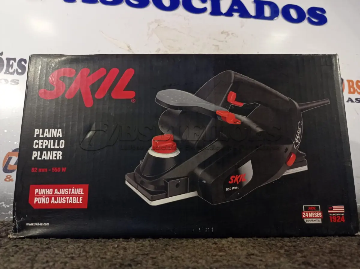 LOTE 090 - 01 PLAINA 3.14, MODELO1555 DE 550W DE POTÊNCIA E 220V MARCA SKIL. (NOVO) (NO ESTADO) ATENÇÃO! FAZER A VISITAÇÃO ANTES DE ARREMATAR, NÃO SABEMOS SE FUNCIONA. LEILÃO NÃO TEM GARANTIA E NEM DEVOLUÇÃO, SUJEITO A POSSÍVEIS AVARIAS VISÍVEIS/OCULTAS E/OU AUSÊNCIA DE COMPONENTES.