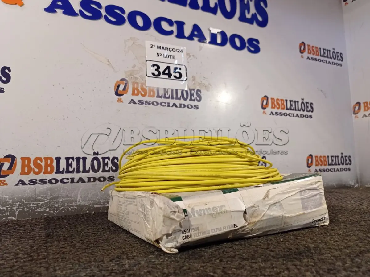 LOTE 345 - 02 ROLOS DE CABO FLEXÍVEL 2,5MM. (NO ESTADO) ATENÇÃO! FAZER A VISITAÇÃO ANTES DE ARREMATAR, NÃO SABEMOS SE FUNCIONA. LEILÃO NÃO TEM GARANTIA E NEM DEVOLUÇÃO, SUJEITO A POSSÍVEIS AVARIAS VISÍVEIS/OCULTAS E/OU AUSÊNCIA DE COMPONENTES.