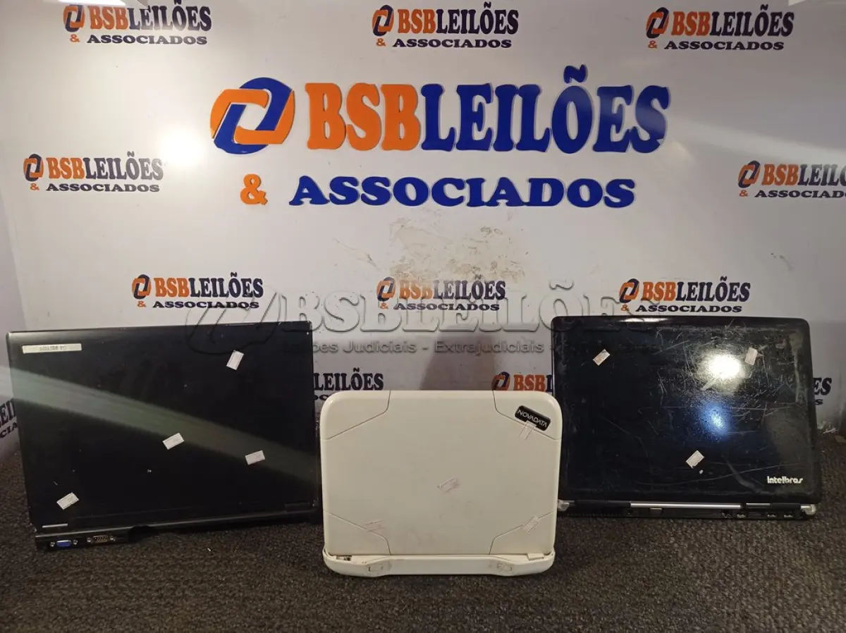 LOTE 420 - 02 NOTEBOOK’S E 01 NETBOOK MARCAS E MODELOS DIVERSOS PARA RETIRADA DE PEÇAS. (NO ESTADO) ATENÇÃO! FAZER A VISITAÇÃO ANTES DE ARREMATAR, NÃO SABEMOS SE FUNCIONA. LEILÃO NÃO TEM GARANTIA E NEM DEVOLUÇÃO, SUJEITO A POSSÍVEIS AVARIAS VISÍVEIS/OCULTAS E/OU AUSÊNCIA DE COMPONENTES.