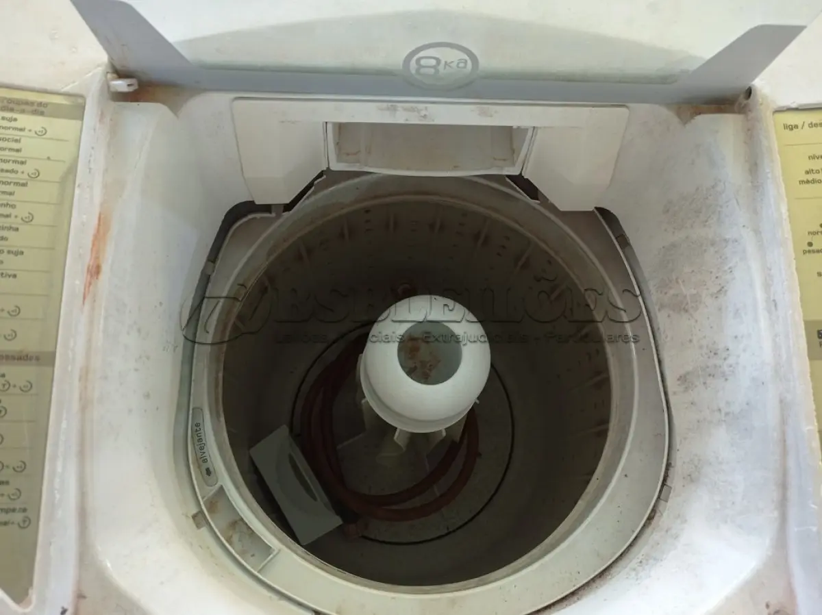LOTE 495 - 01 MÁQUINA DE LAVAR ROUPAS MARCA BRASTEMP 08KG 220V. (NO ESTADO) ATENÇÃO! FAZER A VISITAÇÃO ANTES DE ARREMATAR, NÃO SABEMOS SE FUNCIONA. LEILÃO NÃO TEM GARANTIA E NEM DEVOLUÇÃO, SUJEITO A POSSÍVEIS AVARIAS VISÍVEIS/OCULTAS E/OU AUSÊNCIA DE COMPONENTES.