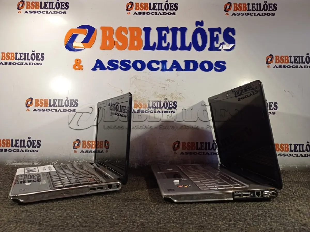 LOTE 244 - 02 NOTEBOOK’S MARCAS E MODELOS DIVERSOS PARA RETIRADA DE PEÇAS. (NO ESTADO) ATENÇÃO! FAZER A VISITAÇÃO ANTES DE ARREMATAR, NÃO SABEMOS SE FUNCIONA. LEILÃO NÃO TEM GARANTIA E NEM DEVOLUÇÃO, SUJEITO A POSSÍVEIS AVARIAS VISÍVEIS/OCULTAS E/OU AUSÊNCIA DE COMPONENTES.