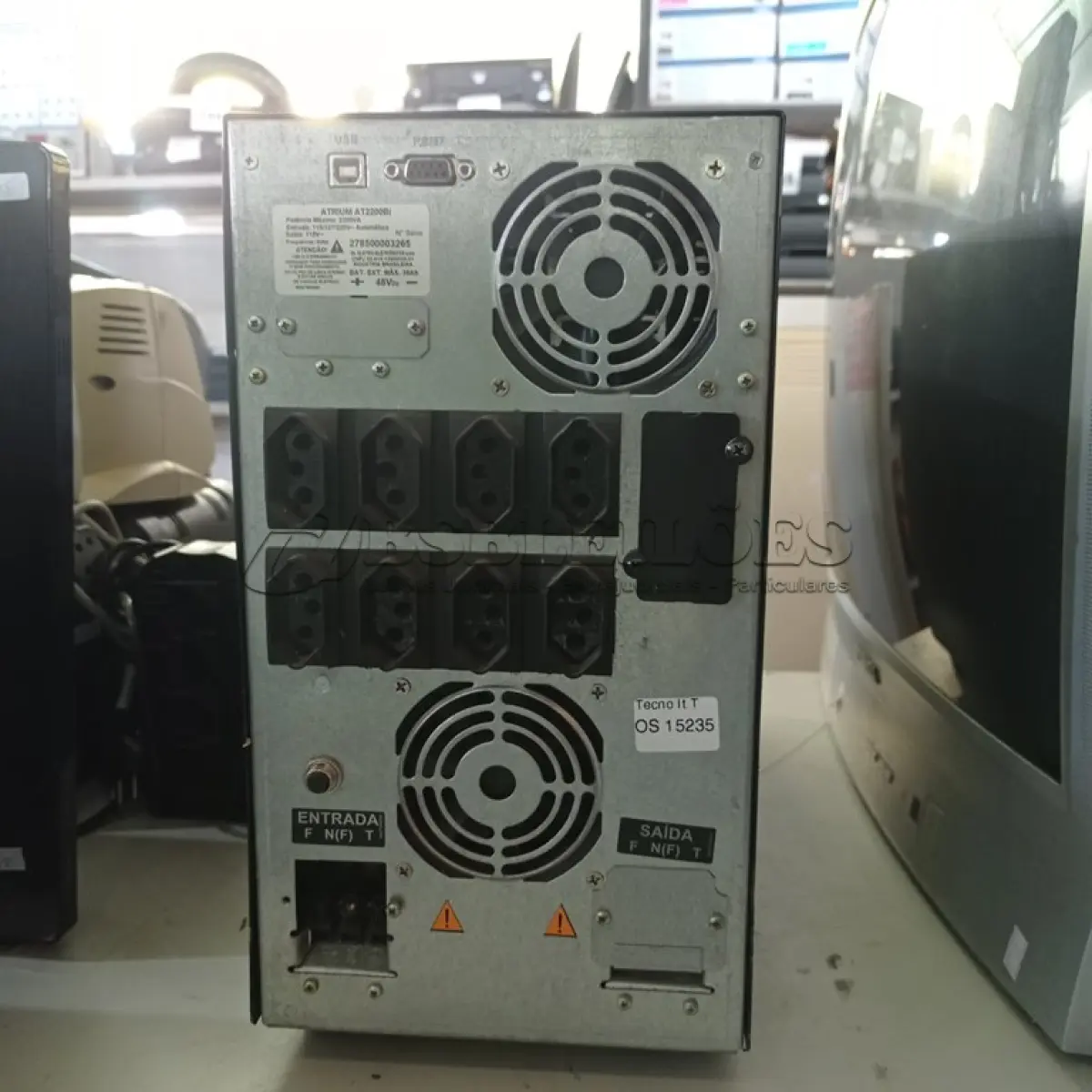 LOTE 314 - 01 NOBREAK MARCA SMS 2200VA. (NO ESTADO) ATENÇÃO! FAZER A VISITAÇÃO ANTES DE ARREMATAR, NÃO SABEMOS SE FUNCIONA. LEILÃO NÃO TEM GARANTIA E NEM DEVOLUÇÃO, SUJEITO A POSSÍVEIS AVARIAS VISÍVEIS/OCULTAS E/OU AUSÊNCIA DE COMPONENTES.