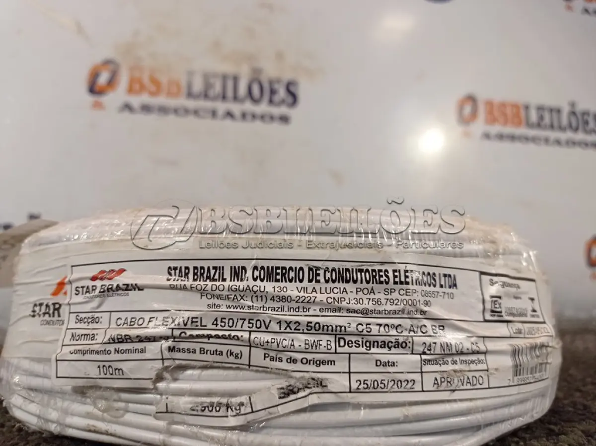 LOTE 190 - 01 ROLO DE CABO FLEXÍVEL 100M 1X2,5MM NA COR BRANCA(NOVO). (NO ESTADO) ATENÇÃO! FAZER A VISITAÇÃO ANTES DE ARREMATAR, NÃO SABEMOS SE FUNCIONA. LEILÃO NÃO TEM GARANTIA E NEM DEVOLUÇÃO, SUJEITO A POSSÍVEIS AVARIAS VISÍVEIS/OCULTAS E/OU AUSÊNCIA DE COMPONENTES.