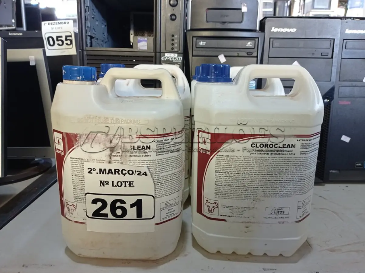 LOTE 261 - 20 LITROS DE CLOROCLEAN, LIMPADOR DESINFETANTE CLORADO PARA INDÚSTRIAS ALIMENTÍCIAS E AFINS. (NO ESTADO) ATENÇÃO! FAZER A VISITAÇÃO ANTES DE ARREMATAR, NÃO SABEMOS SE FUNCIONA. LEILÃO NÃO TEM GARANTIA E NEM DEVOLUÇÃO, SUJEITO A POSSÍVEIS AVARIAS VISÍVEIS/OCULTAS E/OU AUSÊNCIA DE COMPONENTES.