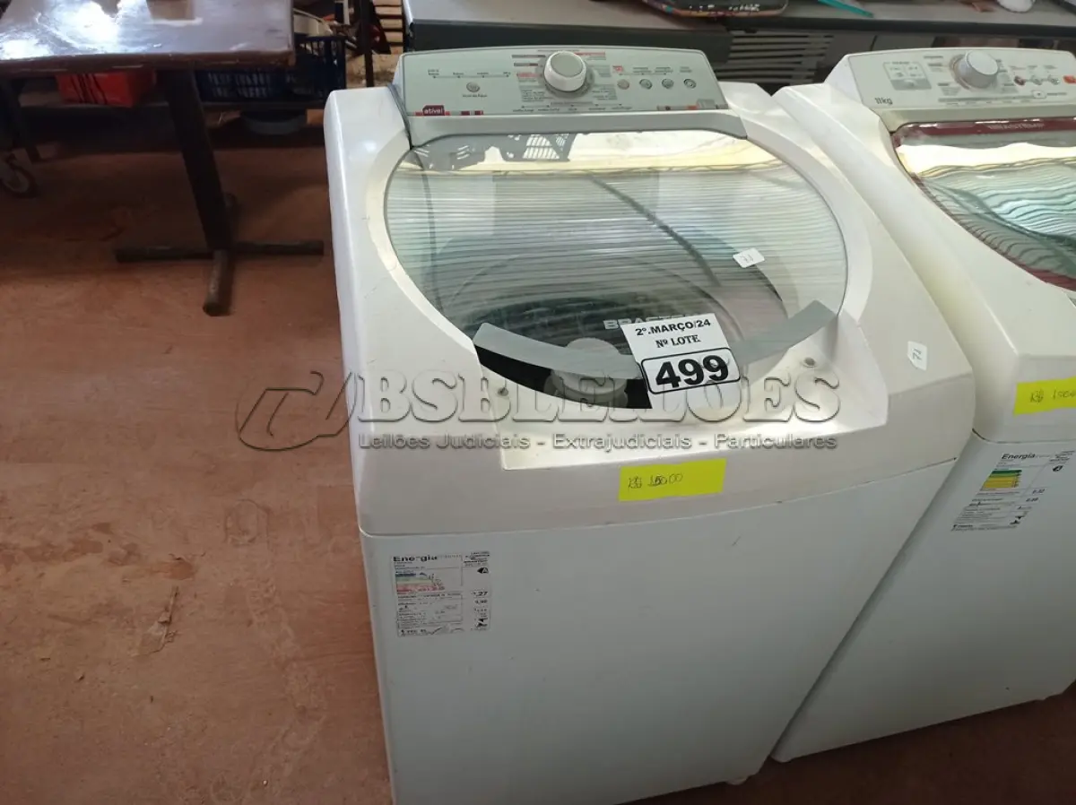 LOTE 499 - 01 MÁQUINA DE LAVAR ROUPAS MARCA BRASTEMP 11KG 220V. (NO ESTADO) ATENÇÃO! FAZER A VISITAÇÃO ANTES DE ARREMATAR, NÃO SABEMOS SE FUNCIONA. LEILÃO NÃO TEM GARANTIA E NEM DEVOLUÇÃO, SUJEITO A POSSÍVEIS AVARIAS VISÍVEIS/OCULTAS E/OU AUSÊNCIA DE COMPONENTES.