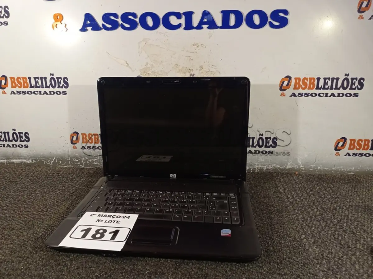 LOTE 181 - 01 NOTEBOOK MARCA HP. (NO ESTADO) ATENÇÃO! FAZER A VISITAÇÃO ANTES DE ARREMATAR, NÃO SABEMOS SE FUNCIONA. LEILÃO NÃO TEM GARANTIA E NEM DEVOLUÇÃO, SUJEITO A POSSÍVEIS AVARIAS VISÍVEIS/OCULTAS E/OU AUSÊNCIA DE COMPONENTES.
