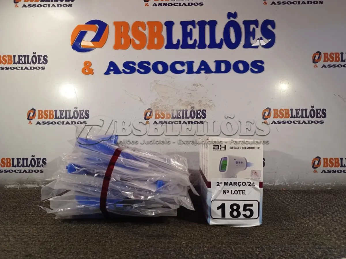 LOTE 185 - 10 MÁSCARAS DE PROTEÇÃO E 05 TERMÔMETROS DIGITAIS. (NO ESTADO) ATENÇÃO! FAZER A VISITAÇÃO ANTES DE ARREMATAR, NÃO SABEMOS SE FUNCIONA. LEILÃO NÃO TEM GARANTIA E NEM DEVOLUÇÃO, SUJEITO A POSSÍVEIS AVARIAS VISÍVEIS/OCULTAS E/OU AUSÊNCIA DE COMPONENTES.