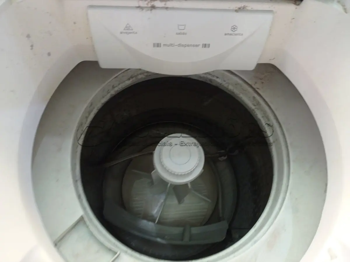 LOTE 490 - 01 MÁQUINA DE LAVAR ROUPAS MARCA BRASTEMP 11KG 220V. (NO ESTADO) ATENÇÃO! FAZER A VISITAÇÃO ANTES DE ARREMATAR, NÃO SABEMOS SE FUNCIONA. LEILÃO NÃO TEM GARANTIA E NEM DEVOLUÇÃO, SUJEITO A POSSÍVEIS AVARIAS VISÍVEIS/OCULTAS E/OU AUSÊNCIA DE COMPONENTES.