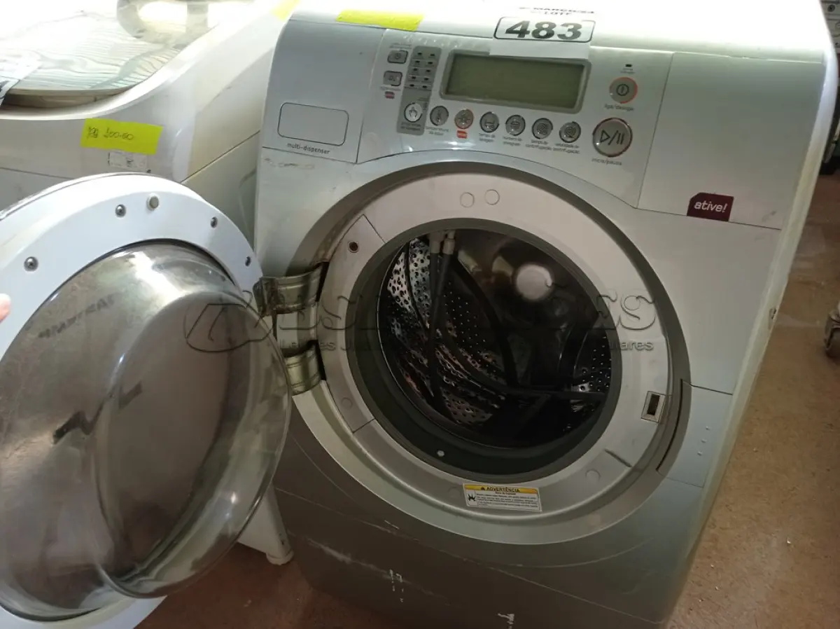 LOTE 483 - 01 LAVA SECA MARCA BRASTEMP 220V. (NO ESTADO) ATENÇÃO! FAZER A VISITAÇÃO ANTES DE ARREMATAR, NÃO SABEMOS SE FUNCIONA. LEILÃO NÃO TEM GARANTIA E NEM DEVOLUÇÃO, SUJEITO A POSSÍVEIS AVARIAS VISÍVEIS/OCULTAS E/OU AUSÊNCIA DE COMPONENTES.