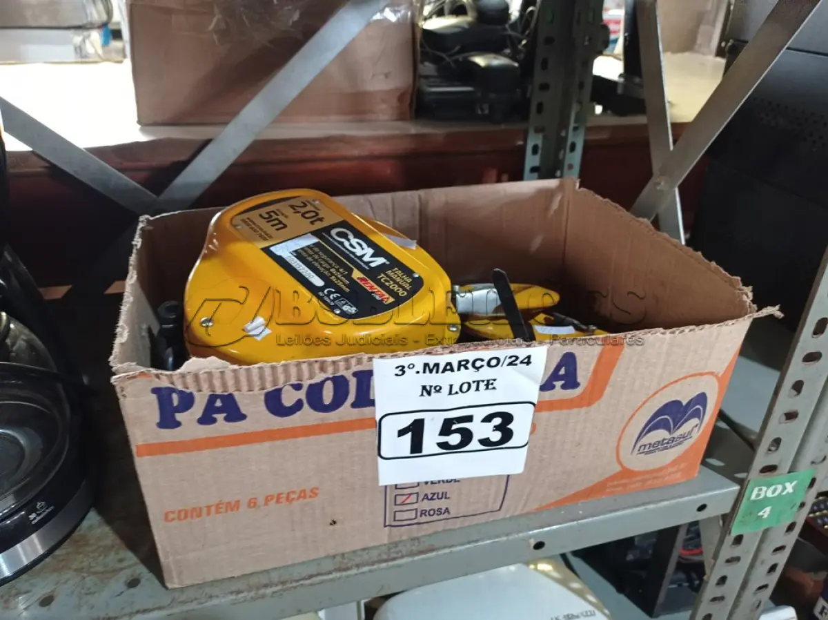LOTE 153 - 01 TALHA MANUAL DE CORRENTE 2T 5M DE ELEVAÇÃO CSM. (NO ESTADO) ATENÇÃO! FAZER A VISITAÇÃO ANTES DE ARREMATAR, NÃO SABEMOS SE FUNCIONA. LEILÃO NÃO TEM GARANTIA E NEM DEVOLUÇÃO, SUJEITO A POSSÍVEIS AVARIAS VISÍVEIS/OCULTAS E/OU AUSÊNCIA DE COMPONENTES.