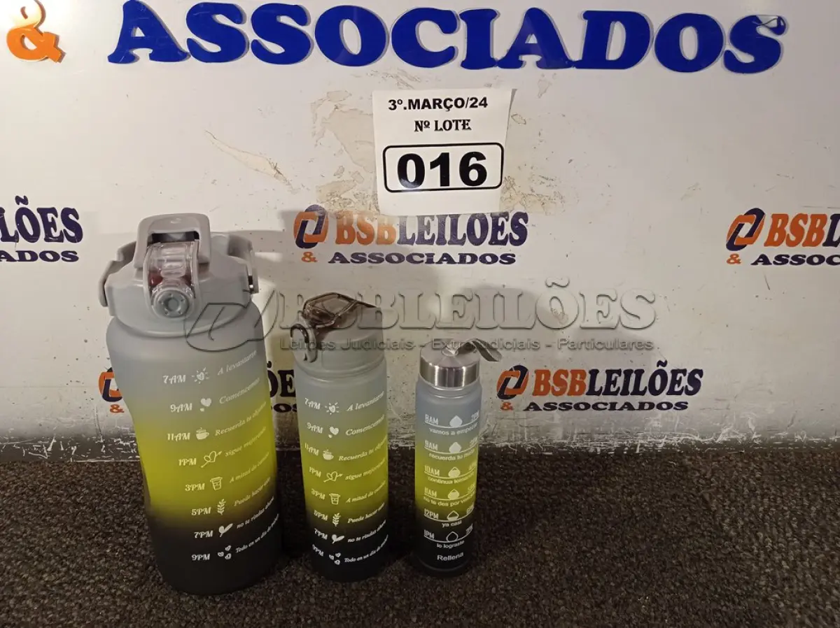 LOTE 016 - 01 KIT GARRAFA COM 03 PEÇAS. (NO ESTADO) ATENÇÃO! FAZER A VISITAÇÃO ANTES DE ARREMATAR, NÃO SABEMOS SE FUNCIONA. LEILÃO NÃO TEM GARANTIA E NEM DEVOLUÇÃO, SUJEITO A POSSÍVEIS AVARIAS VISÍVEIS/OCULTAS E/OU AUSÊNCIA DE COMPONENTES.