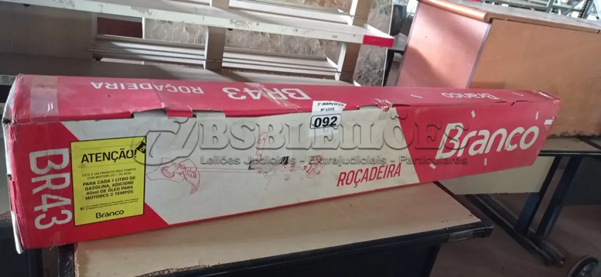 LOTE 092 - 01 ROÇADEIRA A GASOLINA BRANCO BR43G. (NOVA) (NO ESTADO) ATENÇÃO! FAZER A VISITAÇÃO ANTES DE ARREMATAR, NÃO SABEMOS SE FUNCIONA. LEILÃO NÃO TEM GARANTIA E NEM DEVOLUÇÃO, SUJEITO A POSSÍVEIS AVARIAS VISÍVEIS/OCULTAS E/OU AUSÊNCIA DE COMPONENTES.