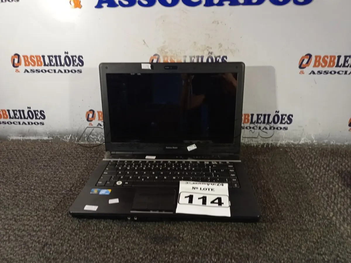 LOTE 114 - 01 NOTEBOOK MARCA POSITIVO MOBILE. (NO ESTADO) ATENÇÃO! FAZER A VISITAÇÃO ANTES DE ARREMATAR, NÃO SABEMOS SE FUNCIONA. LEILÃO NÃO TEM GARANTIA E NEM DEVOLUÇÃO, SUJEITO A POSSÍVEIS AVARIAS VISÍVEIS/OCULTAS E/OU AUSÊNCIA DE COMPONENTES.