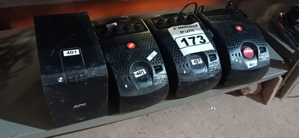 LOTE 173 - 04 ESTABILIZADORES MARCAS E MODELOS DIVERSOS. (NO ESTADO) ATENÇÃO! FAZER A VISITAÇÃO ANTES DE ARREMATAR, NÃO SABEMOS SE FUNCIONA. LEILÃO NÃO TEM GARANTIA E NEM DEVOLUÇÃO, SUJEITO A POSSÍVEIS AVARIAS VISÍVEIS/OCULTAS E/OU AUSÊNCIA DE COMPONENTES.