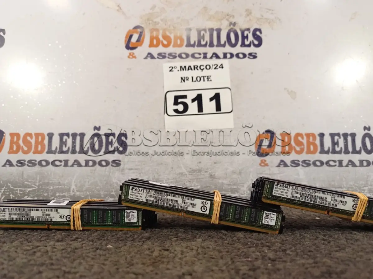 LOTE 511 - 24 MEMORIAS PARA SERVIDOR. (NO ESTADO) ATENÇÃO! FAZER A VISITAÇÃO ANTES DE ARREMATAR, NÃO SABEMOS SE FUNCIONA. LEILÃO NÃO TEM GARANTIA E NEM DEVOLUÇÃO, SUJEITO A POSSÍVEIS AVARIAS VISÍVEIS/OCULTAS E/OU AUSÊNCIA DE COMPONENTES.