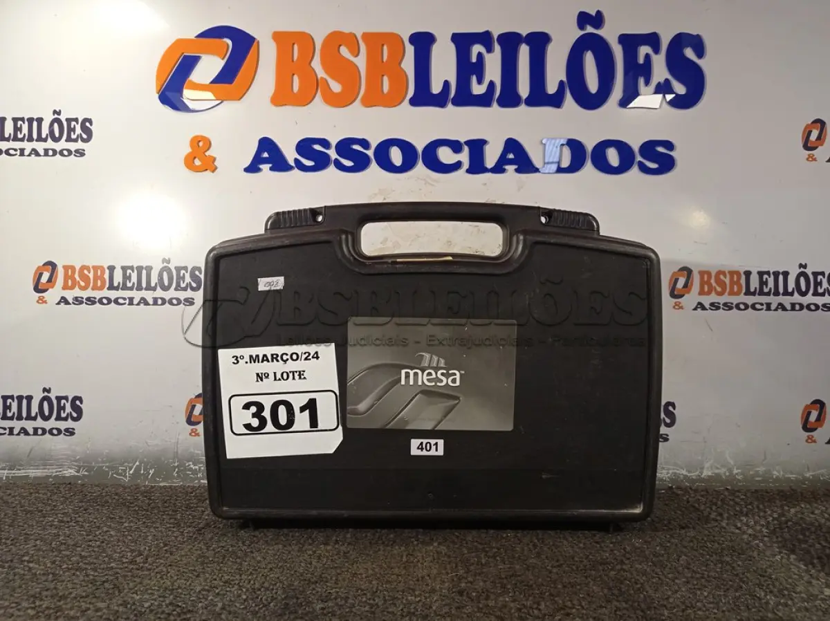 LOTE 301 - 01 GPS JUNIPER MESA COM MALETA. (NO ESTADO) ATENÇÃO! FAZER A VISITAÇÃO ANTES DE ARREMATAR, NÃO SABEMOS SE FUNCIONA. LEILÃO NÃO TEM GARANTIA E NEM DEVOLUÇÃO, SUJEITO A POSSÍVEIS AVARIAS VISÍVEIS/OCULTAS E/OU AUSÊNCIA DE COMPONENTES.
