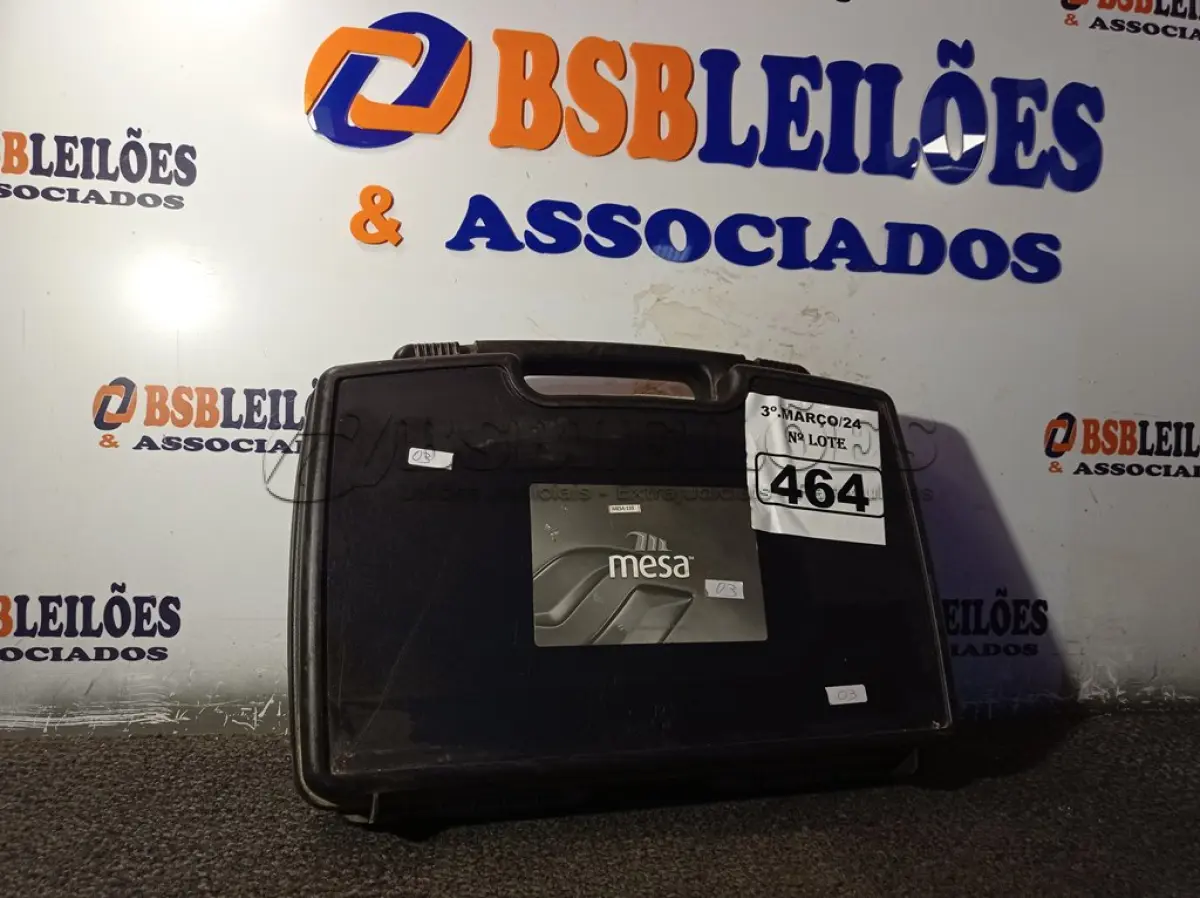 LOTE 464 - 01 GPS JUNIPER MESA COM MALETA. (NO ESTADO) ATENÇÃO! FAZER A VISITAÇÃO ANTES DE ARREMATAR, NÃO SABEMOS SE FUNCIONA. LEILÃO NÃO TEM GARANTIA E NEM DEVOLUÇÃO, SUJEITO A POSSÍVEIS AVARIAS VISÍVEIS/OCULTAS E/OU AUSÊNCIA DE COMPONENTES.