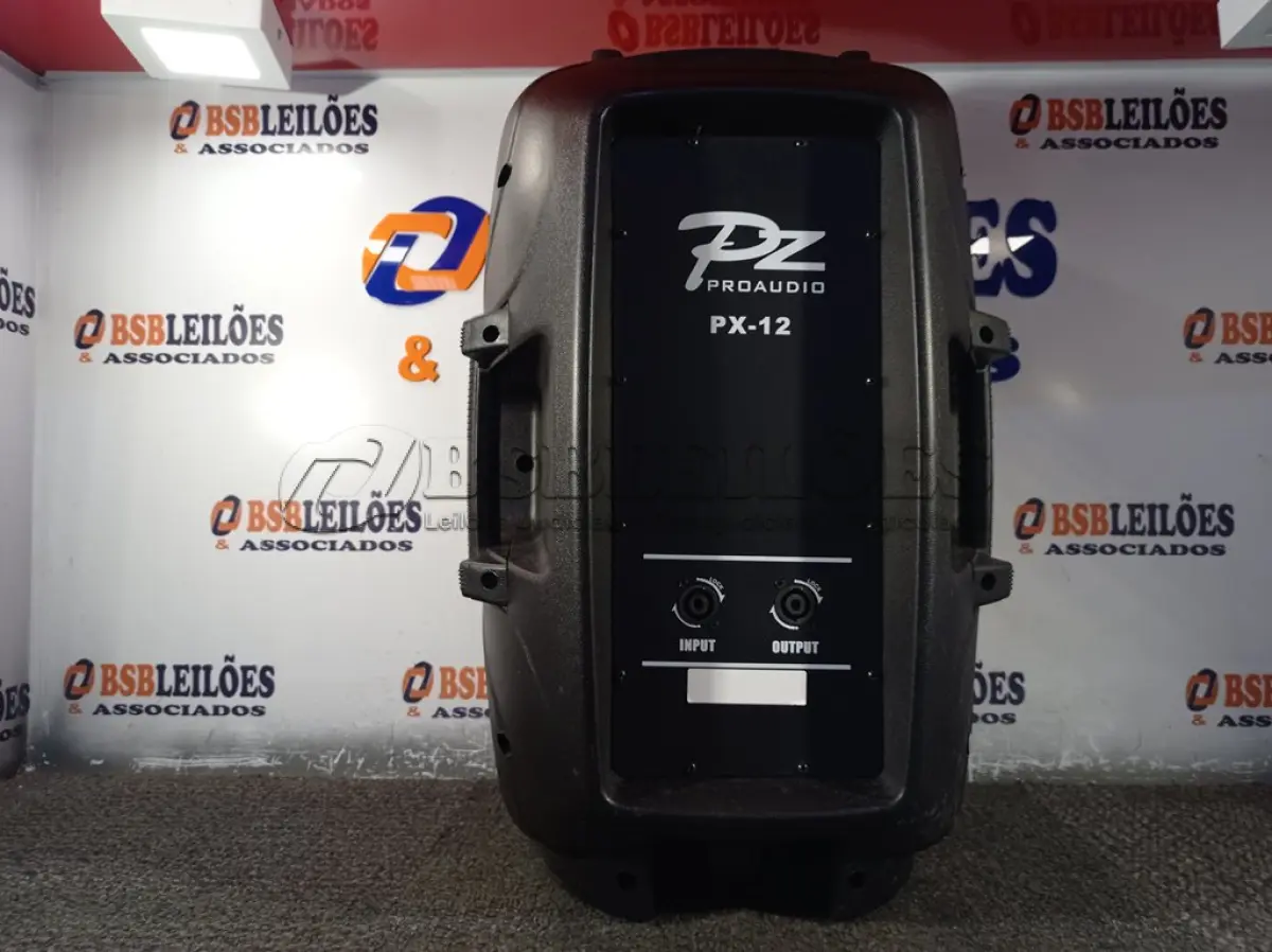 LOTE 447 - 01 CAIXA DE SOM PZ PROPASSIVE PRO ÁUDIO PX-12 (NOVA). (NO ESTADO) ATENÇÃO! FAZER A VISITAÇÃO ANTES DE ARREMATAR, NÃO SABEMOS SE FUNCIONA. LEILÃO NÃO TEM GARANTIA E NEM DEVOLUÇÃO, SUJEITO A POSSÍVEIS AVARIAS VISÍVEIS/OCULTAS E/OU AUSÊNCIA DE COMPONENTES.