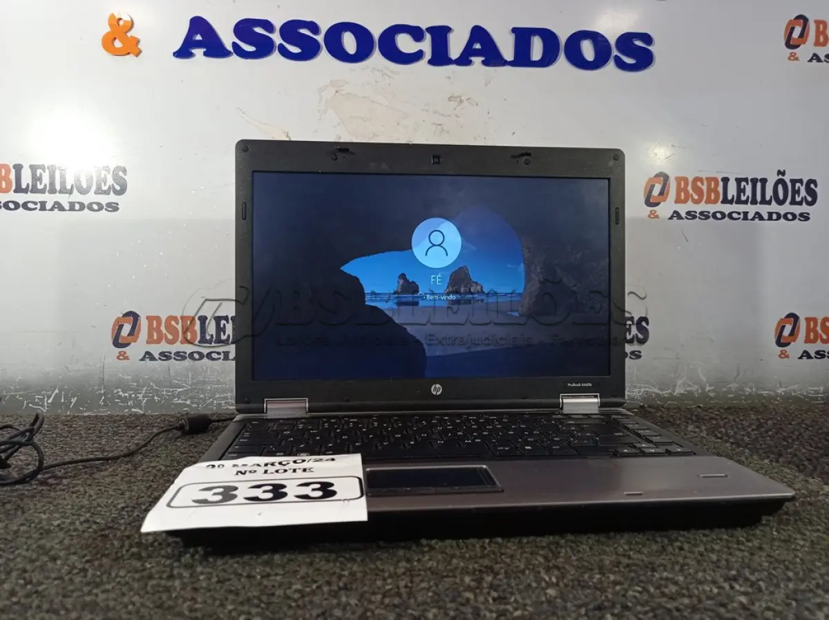 LOTE 333 - 01 NOTEBOOK MARCA HP. (NO ESTADO) ATENÇÃO! FAZER A VISITAÇÃO ANTES DE ARREMATAR, NÃO SABEMOS SE FUNCIONA. LEILÃO NÃO TEM GARANTIA E NEM DEVOLUÇÃO, SUJEITO A POSSÍVEIS AVARIAS VISÍVEIS/OCULTAS E/OU AUSÊNCIA DE COMPONENTES.