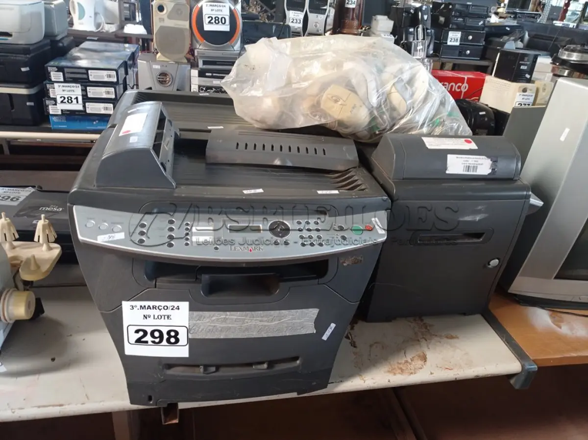 LOTE 298 - 03 IMPRESSORAS MARCAS E MODELOS DIVERSOS. (NO ESTADO) ATENÇÃO! FAZER A VISITAÇÃO ANTES DE ARREMATAR, NÃO SABEMOS SE FUNCIONA. LEILÃO NÃO TEM GARANTIA E NEM DEVOLUÇÃO, SUJEITO A POSSÍVEIS AVARIAS VISÍVEIS/OCULTAS E/OU AUSÊNCIA DE COMPONENTES.