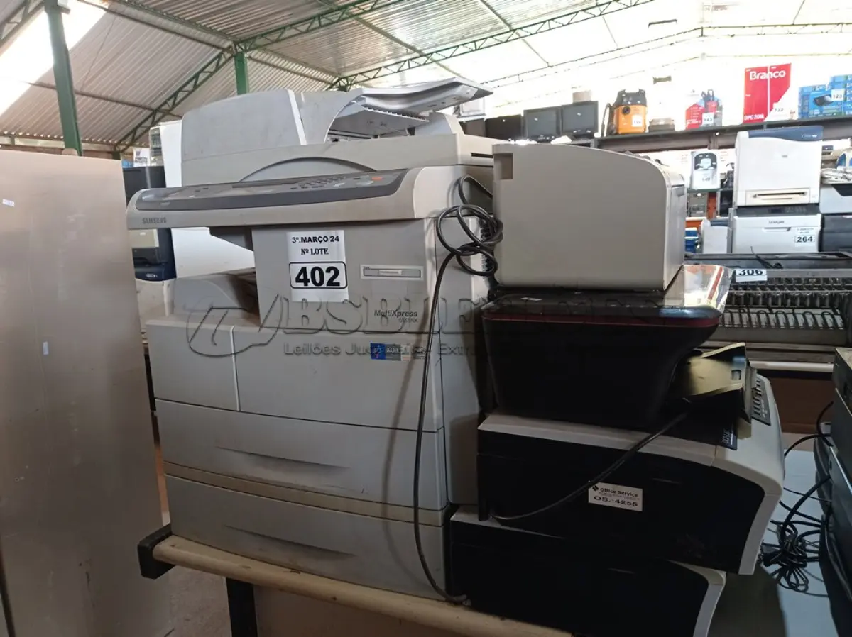 LOTE 402 - 10 IMPRESSORAS MARCAS E MODELOS DIVERSOS PARA RETIRADA DE PEÇAS. (NO ESTADO) ATENÇÃO! FAZER A VISITAÇÃO ANTES DE ARREMATAR, NÃO SABEMOS SE FUNCIONA. LEILÃO NÃO TEM GARANTIA E NEM DEVOLUÇÃO, SUJEITO A POSSÍVEIS AVARIAS VISÍVEIS/OCULTAS E/OU AUSÊNCIA DE COMPONENTES.