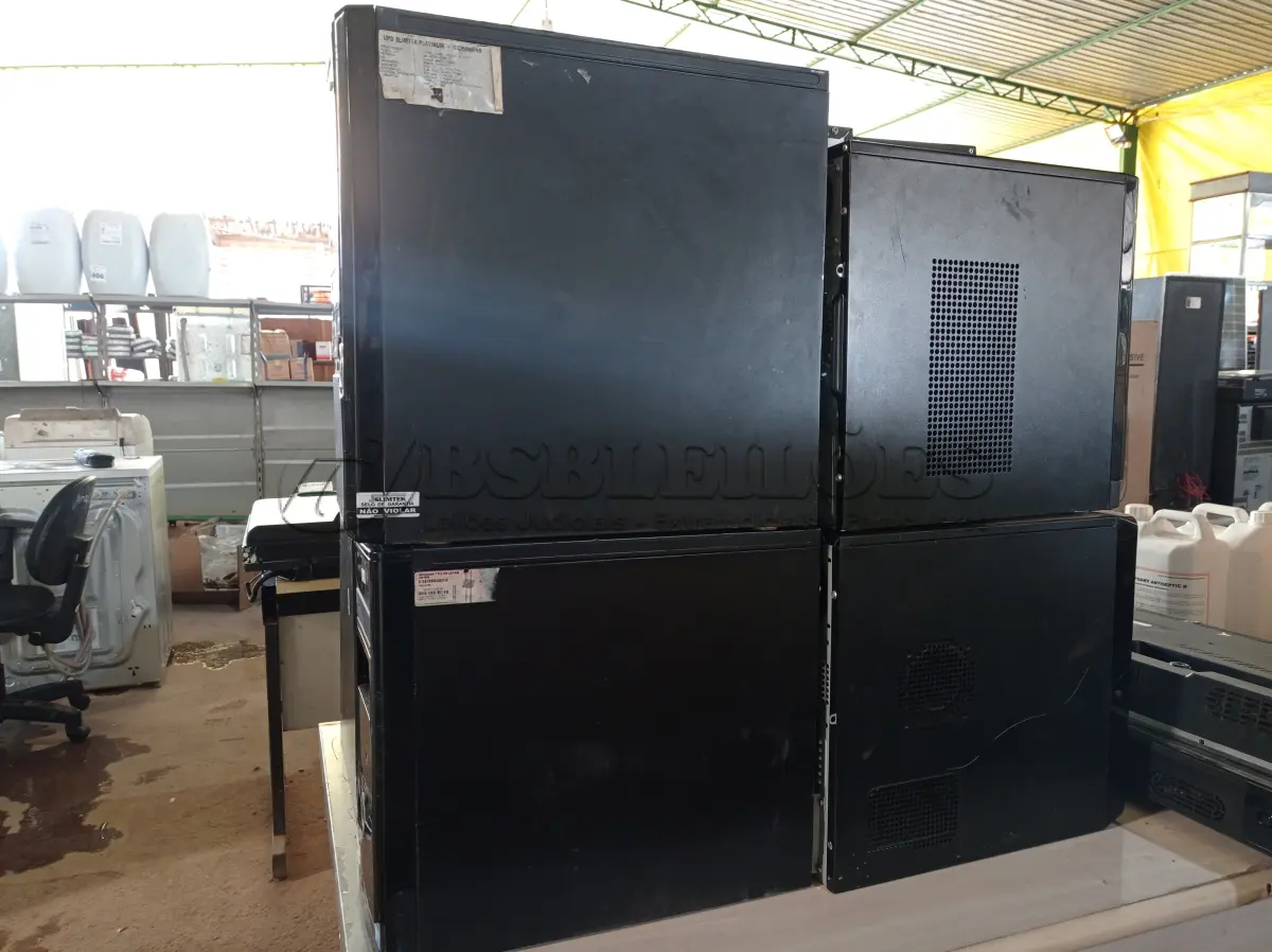 LOTE 210 - 12 CPU’S MARCAS E MODELOS DIVERSOS PARA RETIRADA DE PEÇAS. (NO ESTADO) ATENÇÃO! FAZER A VISITAÇÃO ANTES DE ARREMATAR, NÃO SABEMOS SE FUNCIONA. LEILÃO NÃO TEM GARANTIA E NEM DEVOLUÇÃO, SUJEITO A POSSÍVEIS AVARIAS VISÍVEIS/OCULTAS E/OU AUSÊNCIA DE COMPONENTES.