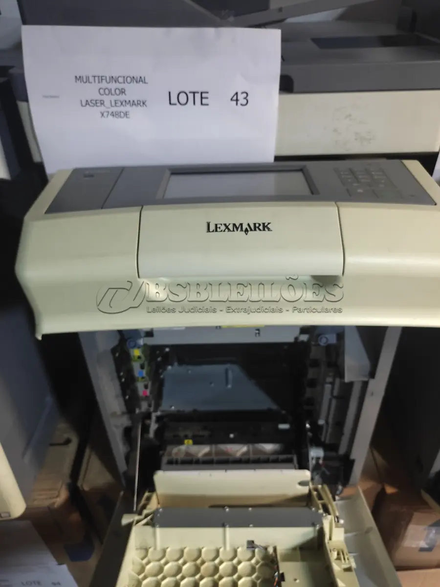 LOTE 043 - 01 MULTIFUNCIONAL COLOR LASER_LEXMARK X748DE. (NO ESTADO)