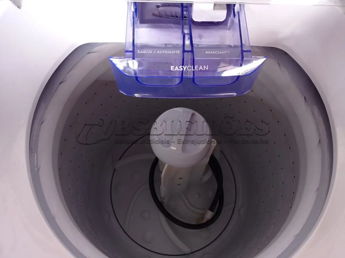 LOTE 036 - 01 MÁQUINA DE LAVAR ROUPAS EASY CLEAN ELECTROLUX 220V MODELO: LE515. (WASHER MACHINE) (NO ESTADO) BF8674A