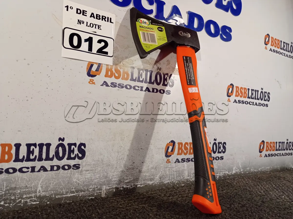 LOTE 012 - 01 MACHADINHA CAÇA E PESCA COM CABO EMBORRACHADO. (NO ESTADO) ATENÇÃO! FAZER A VISITAÇÃO ANTES DE ARREMATAR, NÃO SABEMOS SE FUNCIONA. LEILÃO NÃO TEM GARANTIA E NEM DEVOLUÇÃO, SUJEITO A POSSÍVEIS AVARIAS VISÍVEIS/OCULTAS E/OU AUSÊNCIA DE COMPONENTES.