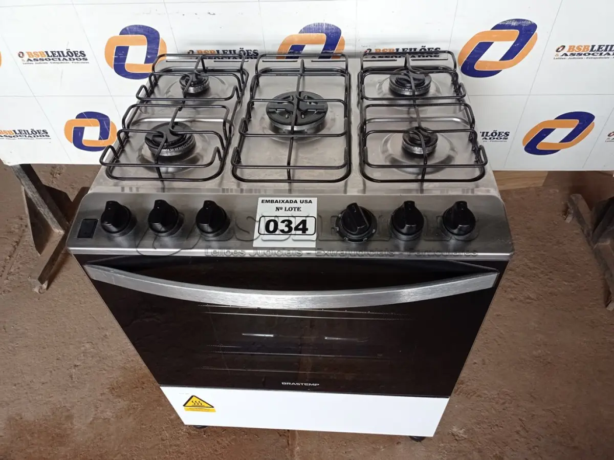 LOTE 034 - 01 FOGÃO 05 BOCAS BRASTEMP 110/220V. (STOV 5 FLAMES) (NO ESTADO) BF8671S