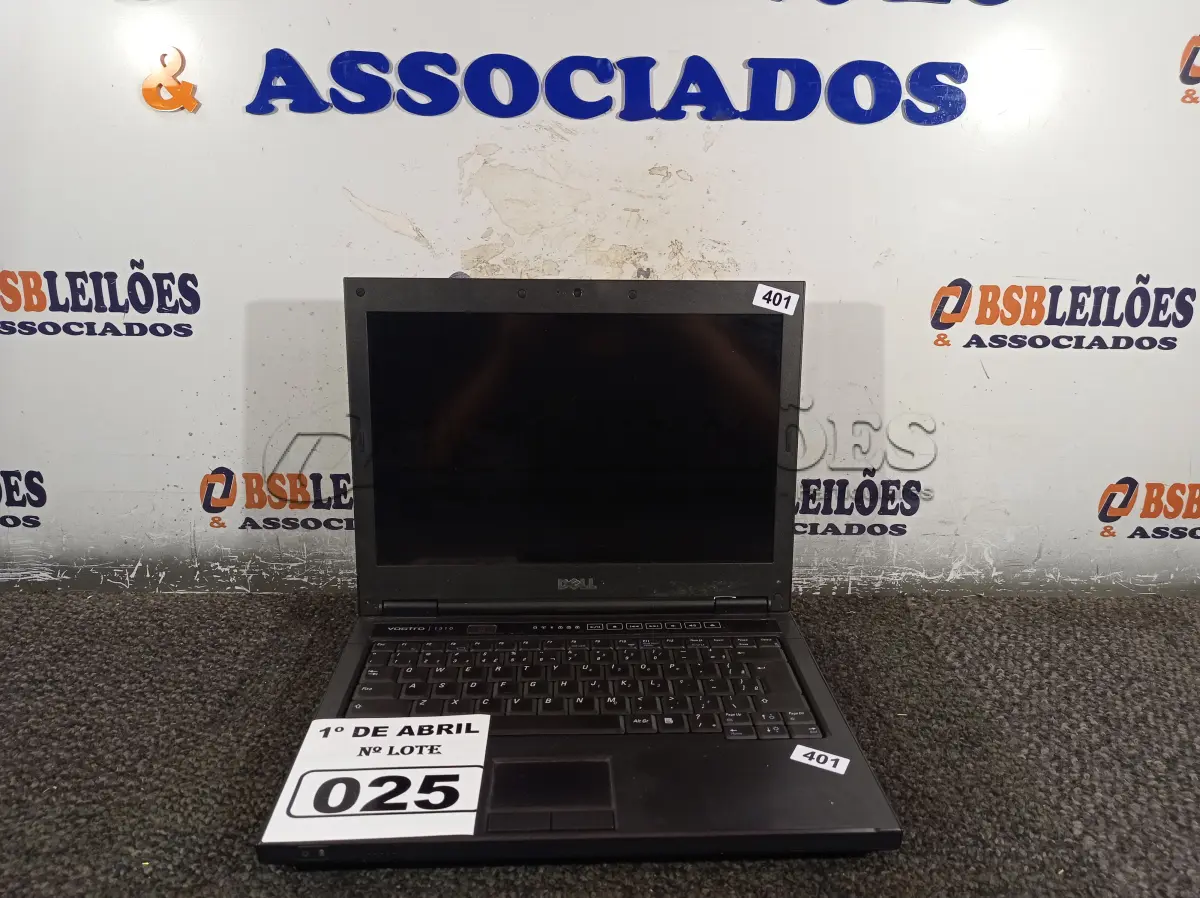 LOTE 025 - 01 NOTEBOOK MARCA DELL. (NO ESTADO) ATENÇÃO! FAZER A VISITAÇÃO ANTES DE ARREMATAR, NÃO SABEMOS SE FUNCIONA. LEILÃO NÃO TEM GARANTIA E NEM DEVOLUÇÃO, SUJEITO A POSSÍVEIS AVARIAS VISÍVEIS/OCULTAS E/OU AUSÊNCIA DE COMPONENTES.