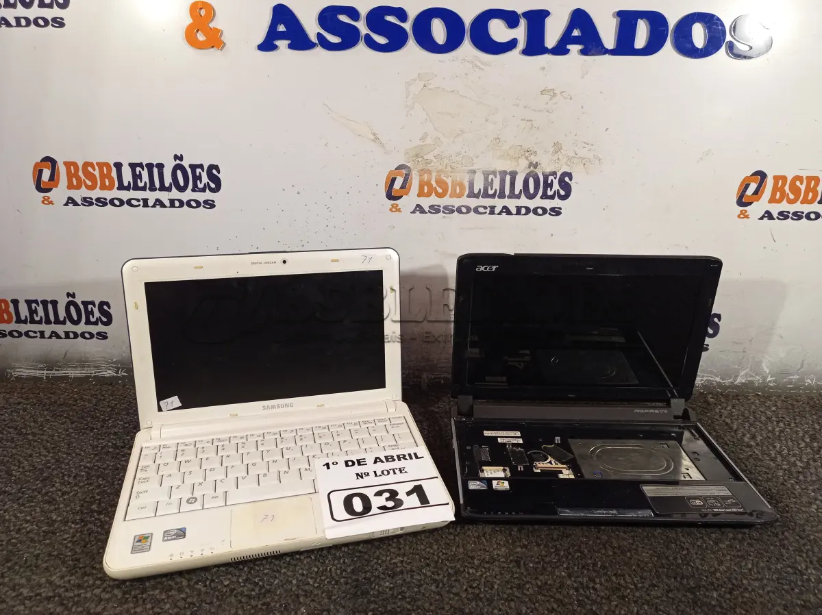 LOTE 031 - 02 NETBOOK’S MARCAS E MODELOS DIVERSOS PARA RETIRADA DE PEÇAS. (NO ESTADO) ATENÇÃO! FAZER A VISITAÇÃO ANTES DE ARREMATAR, NÃO SABEMOS SE FUNCIONA. LEILÃO NÃO TEM GARANTIA E NEM DEVOLUÇÃO, SUJEITO A POSSÍVEIS AVARIAS VISÍVEIS/OCULTAS E/OU AUSÊNCIA DE COMPONENTES.