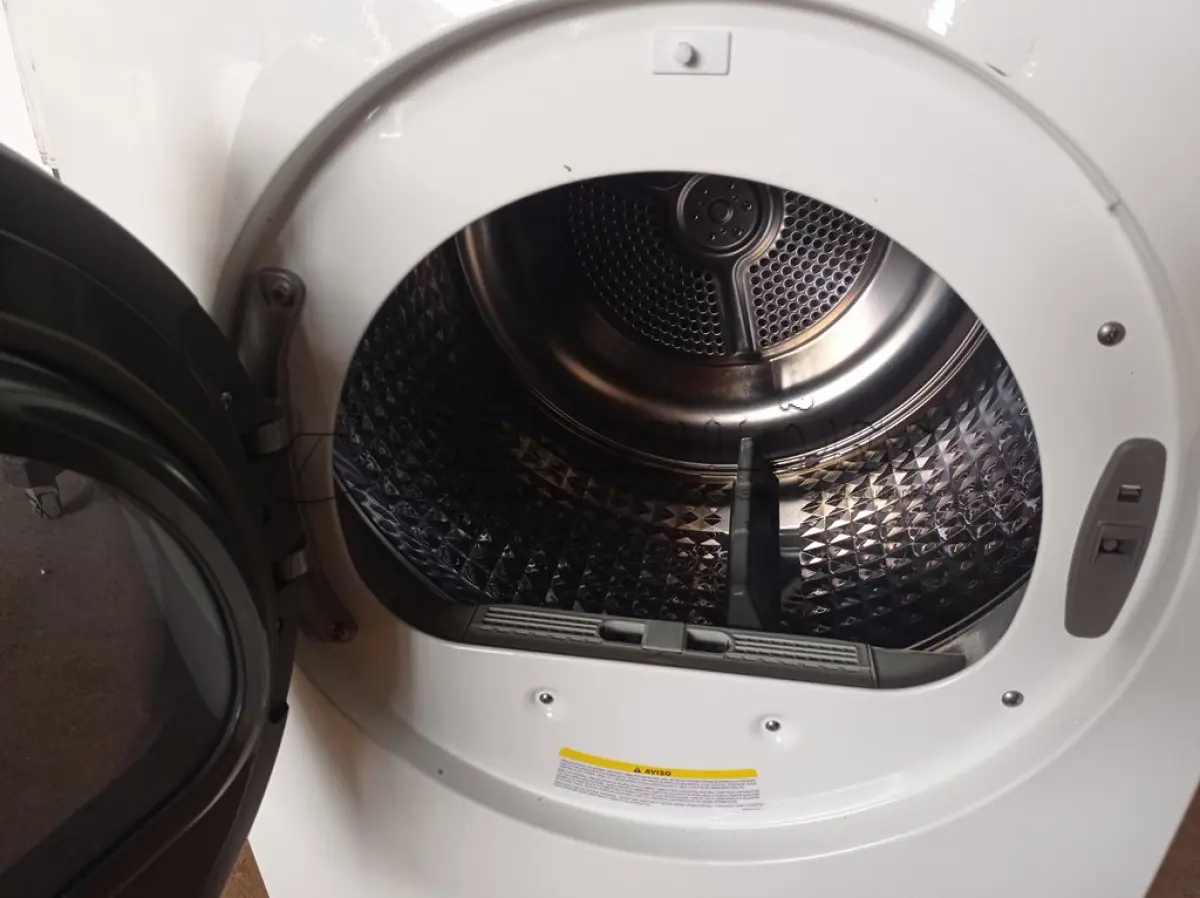 LOTE 054 - 01 SECADORA DE ROUPAS SAMSUNG 220V MODELO: DV12K6800EW. (CLOSTHES DRYER) (NO ESTADO) BH1518U