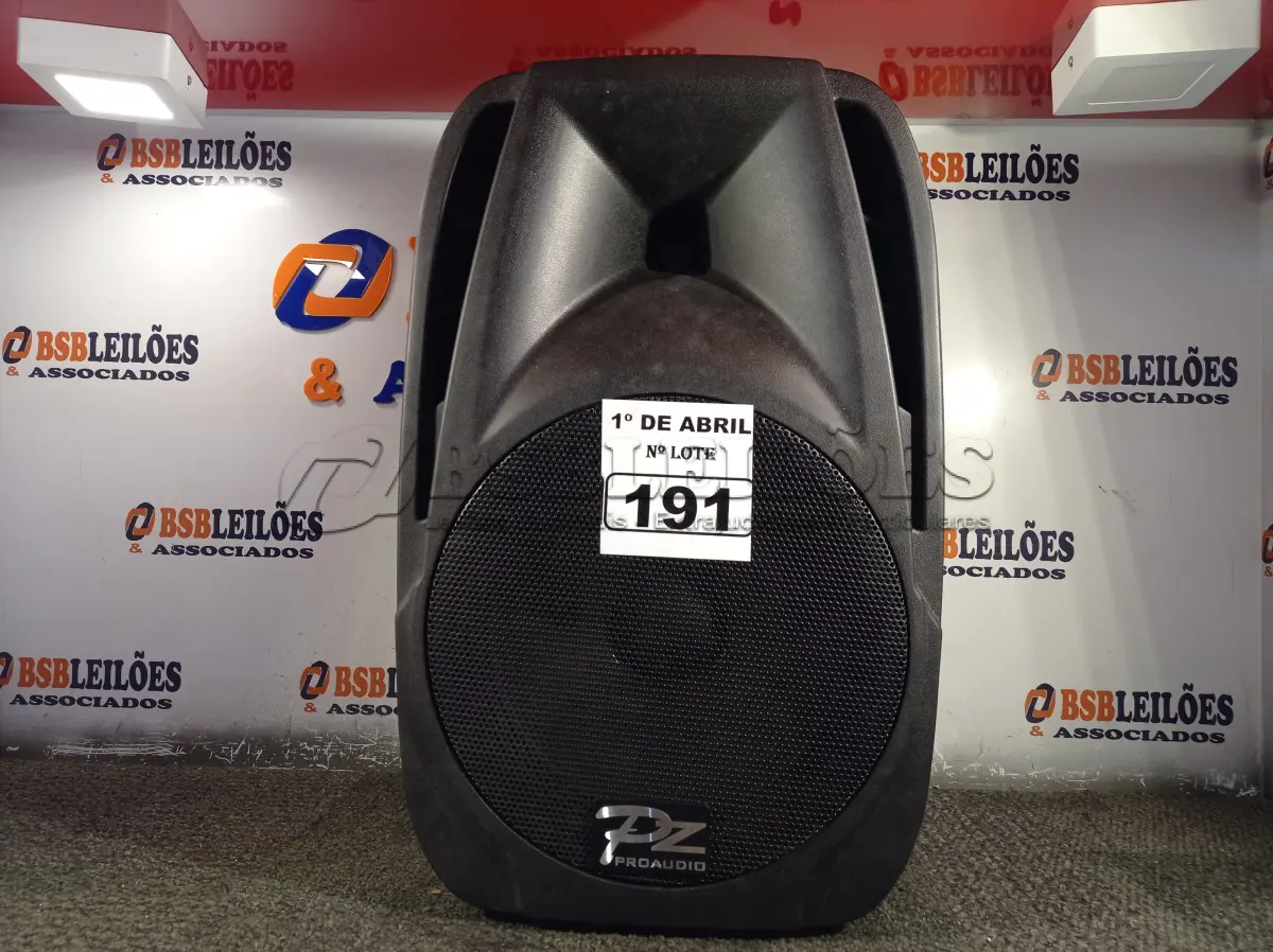 LOTE 191 - 01 CAIXA DE SOM PZ PROPASSIVE MODELO PX-12. (NO ESTADO) ATENÇÃO! FAZER A VISITAÇÃO ANTES DE ARREMATAR, NÃO SABEMOS SE FUNCIONA. LEILÃO NÃO TEM GARANTIA E NEM DEVOLUÇÃO, SUJEITO A POSSÍVEIS AVARIAS VISÍVEIS/OCULTAS E/OU AUSÊNCIA DE COMPONENTES.