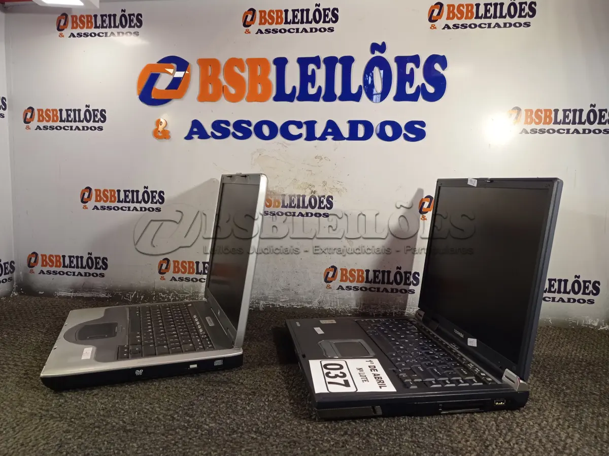 LOTE 037 - 02 NOTEBOOKS MARCAS E MODELOS DIVERSOS PARA RETIRADA DE PEÇAS. (NO ESTADO) ATENÇÃO! FAZER A VISITAÇÃO ANTES DE ARREMATAR, NÃO SABEMOS SE FUNCIONA. LEILÃO NÃO TEM GARANTIA E NEM DEVOLUÇÃO, SUJEITO A POSSÍVEIS AVARIAS VISÍVEIS/OCULTAS E/OU AUSÊNCIA DE COMPONENTES.