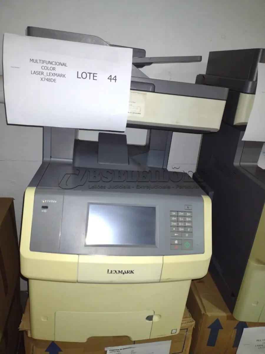 LOTE 044 - 01 MULTIFUNCIONAL COLOR LASER_LEXMARK X748DE. (NO ESTADO)