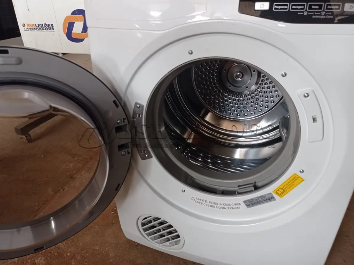 LOTE 046 - 01 SECADORA DE ROUPAS 12KG ELECTROLUX MODELO: SFP21. (CLOSTHES DRYER) (NO ESTADO) BH1458M