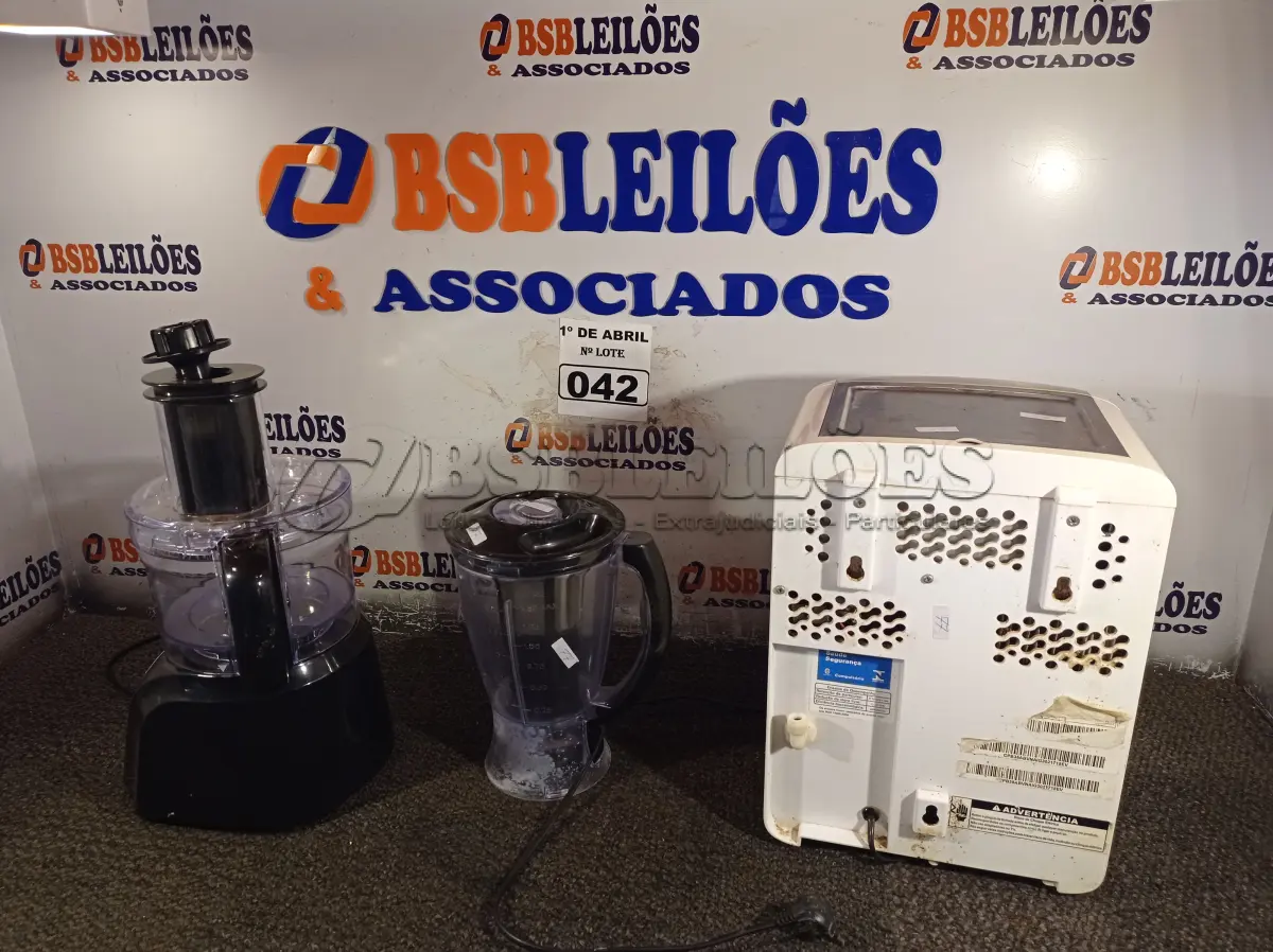LOTE 042 - 01 PURIFICADOR DE ÁGUA, 01 MULTIPROCESSADOR E 01 COPO DE LIQUIDIFICADOR MARCAS E MODELOS DIVERSOS. (NO ESTADO) ATENÇÃO! FAZER A VISITAÇÃO ANTES DE ARREMATAR, NÃO SABEMOS SE FUNCIONA. LEILÃO NÃO TEM GARANTIA E NEM DEVOLUÇÃO, SUJEITO A POSSÍVEIS AVARIAS VISÍVEIS/OCULTAS E/OU AUSÊNCIA DE COMPONENTES.