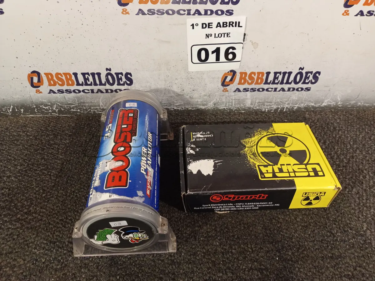 LOTE 016 - 01 FONTE USINA 60AMP E 01 CAPACITOR BOOSTER 3.5 FARAD. (NO ESTADO) ATENÇÃO! FAZER A VISITAÇÃO ANTES DE ARREMATAR, NÃO SABEMOS SE FUNCIONA. LEILÃO NÃO TEM GARANTIA E NEM DEVOLUÇÃO, SUJEITO A POSSÍVEIS AVARIAS VISÍVEIS/OCULTAS E/OU AUSÊNCIA DE COMPONENTES.
