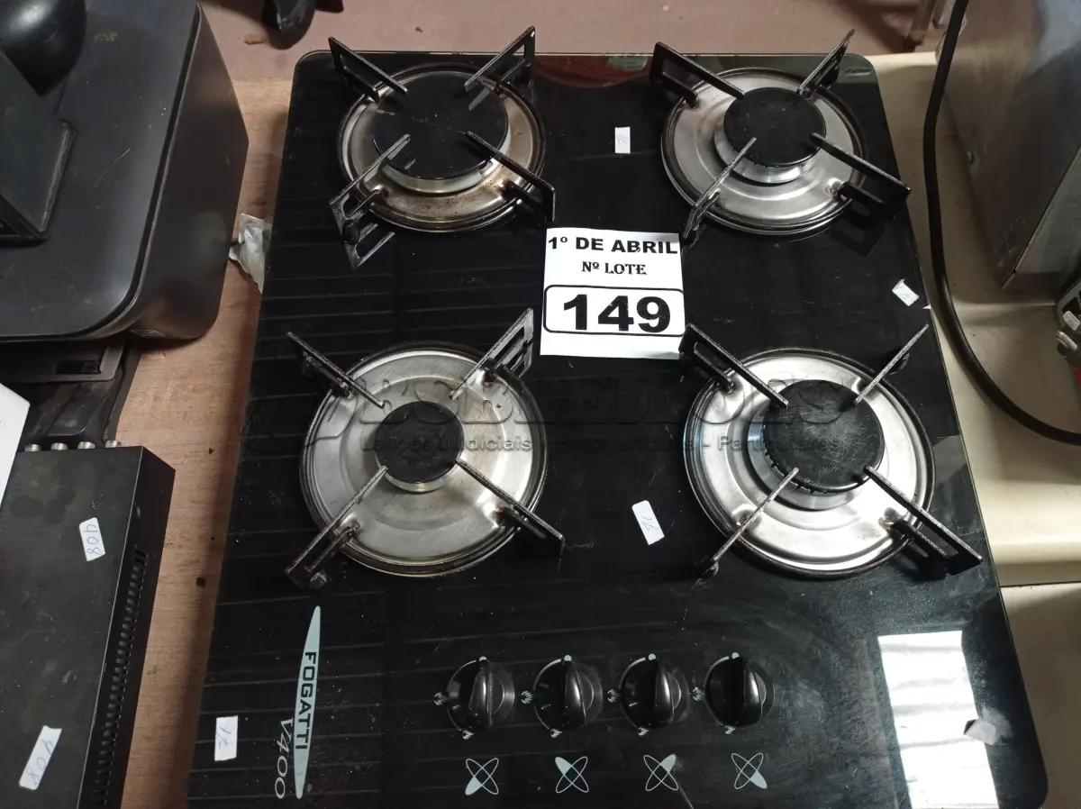 LOTE 149 - 01 FOGÃO COOKTOP A GÁS 04 BOCAS. (NO ESTADO) ATENÇÃO! FAZER A VISITAÇÃO ANTES DE ARREMATAR, NÃO SABEMOS SE FUNCIONA. LEILÃO NÃO TEM GARANTIA E NEM DEVOLUÇÃO, SUJEITO A POSSÍVEIS AVARIAS VISÍVEIS/OCULTAS E/OU AUSÊNCIA DE COMPONENTES.