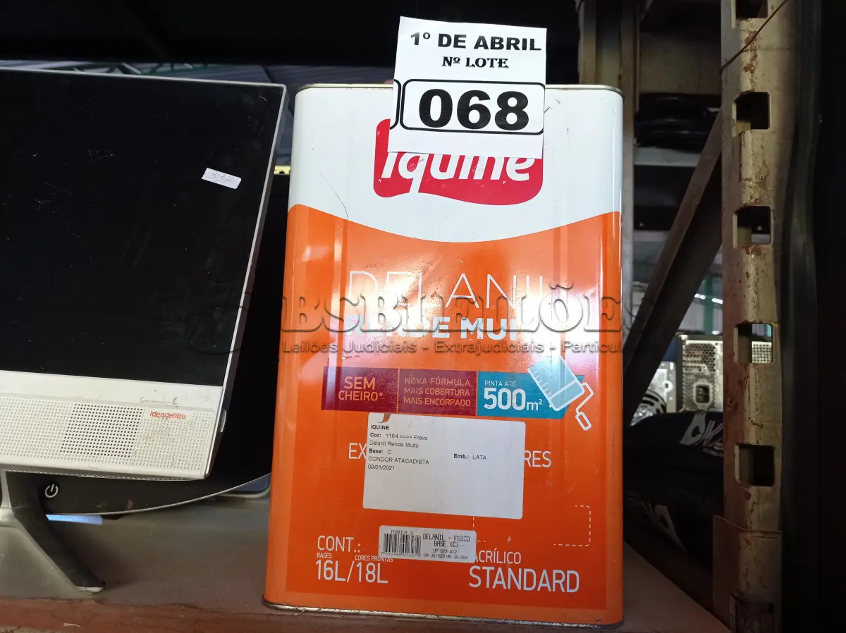 LOTE 068 - 01 LATA DE TINTA IQUINE DELANIL RENDE MUITO 18L FOSCO BASE “C”. (NO ESTADO) ATENÇÃO! FAZER A VISITAÇÃO ANTES DE ARREMATAR, NÃO SABEMOS SE FUNCIONA. LEILÃO NÃO TEM GARANTIA E NEM DEVOLUÇÃO, SUJEITO A POSSÍVEIS AVARIAS VISÍVEIS/OCULTAS E/OU AUSÊNCIA DE COMPONENTES.
